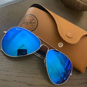 Polarized Aviators. Blue Mirrored Lens. Silver Frames. Never worn